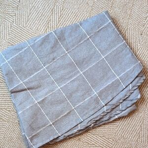 Classic Gray & White Plaid Checked Cotton Polyester Oblong Tablecloth 72" X 62"